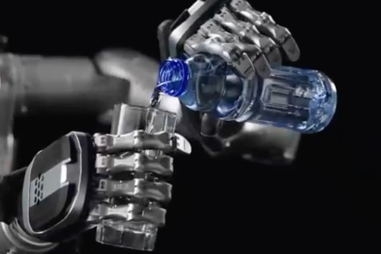 系列解读 | BG大游灵巧手家族亮相：高自由度的创新突破